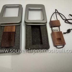 Flash Disk Whisnu 3 Souvenir Promosi Bali